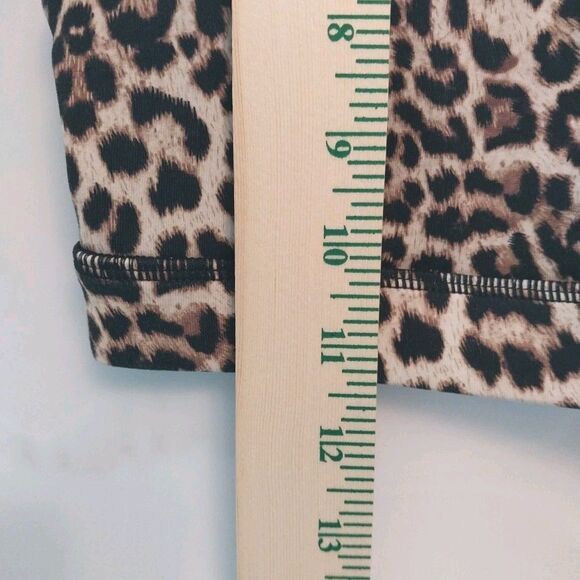 Zyia Active Sports Bra Sz S Strappy Stretch Leopard Animal Print Mesh Racerback - Picture 3 of 7